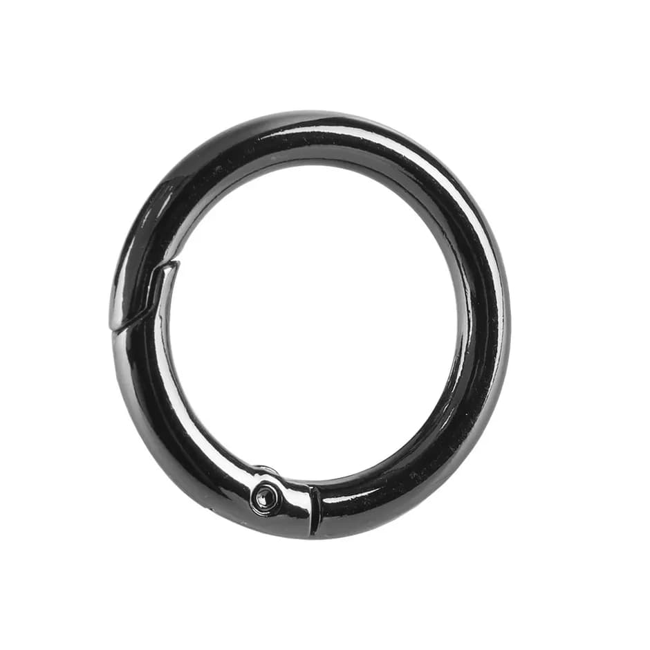 Carabiner curtain ring
