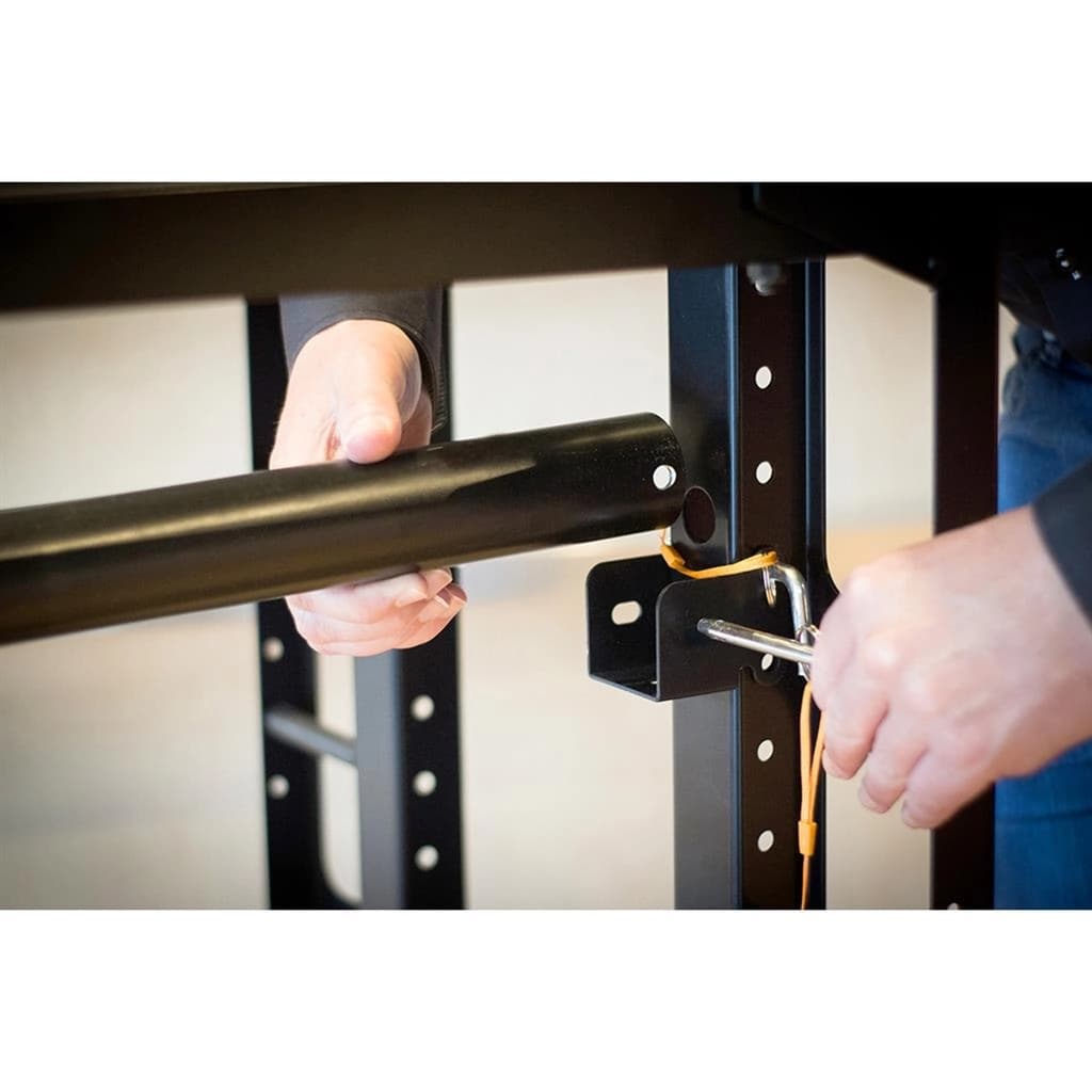 Safety locking pin thumbnail 4